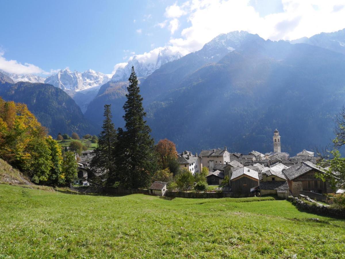Hotel Palazzo Salis Soglio Zewnętrze zdjęcie